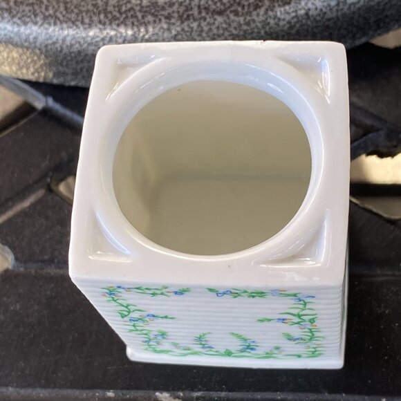 Lenox Spice Village - 1989 - BASIL - base only - excellent condition - Picture 7 of 9